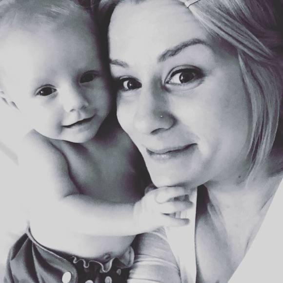 Meet your Posher, Jóri - Picture 1 of 1